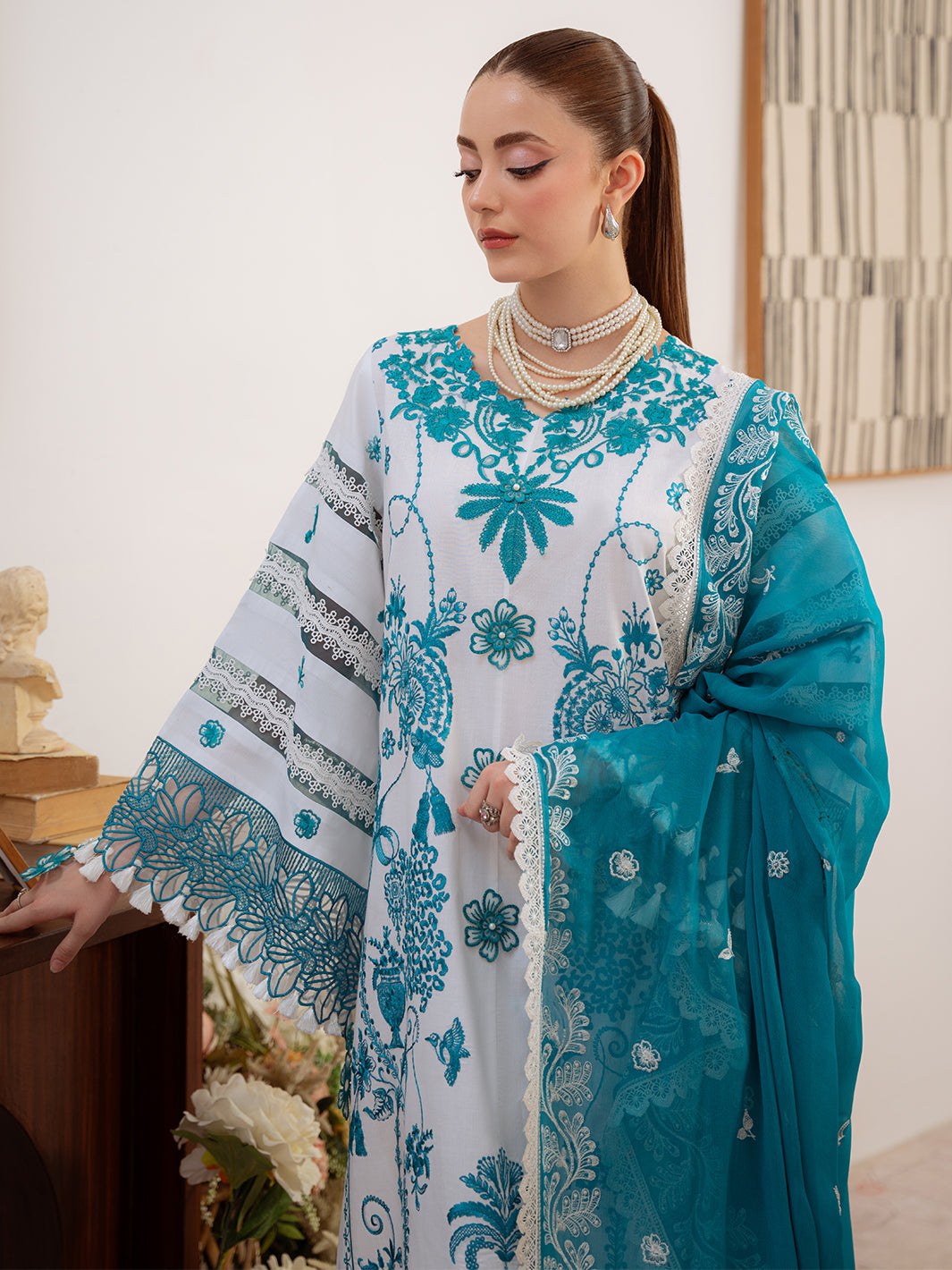 Shanaya Lawn '26 By Mahnur