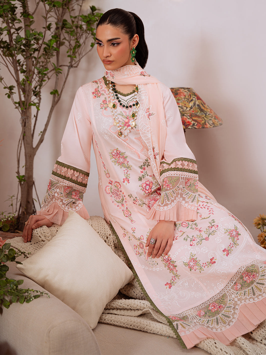Shanaya Lawn '26 By Mahnur