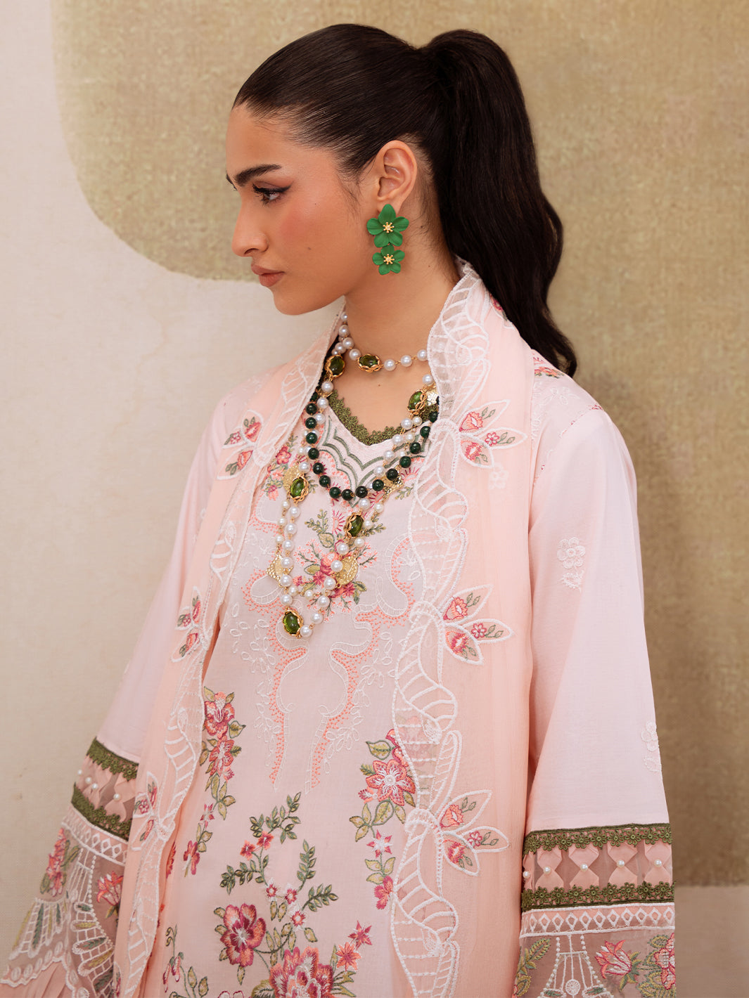 Shanaya Lawn '26 By Mahnur