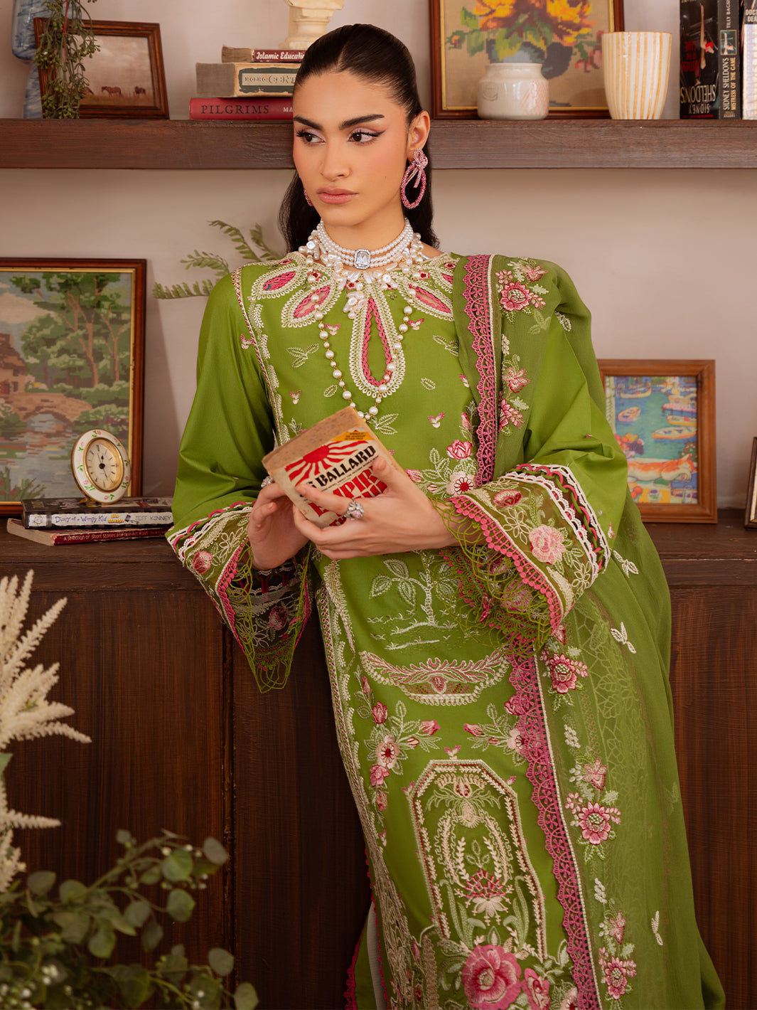 Shanaya Lawn '26 By Mahnur