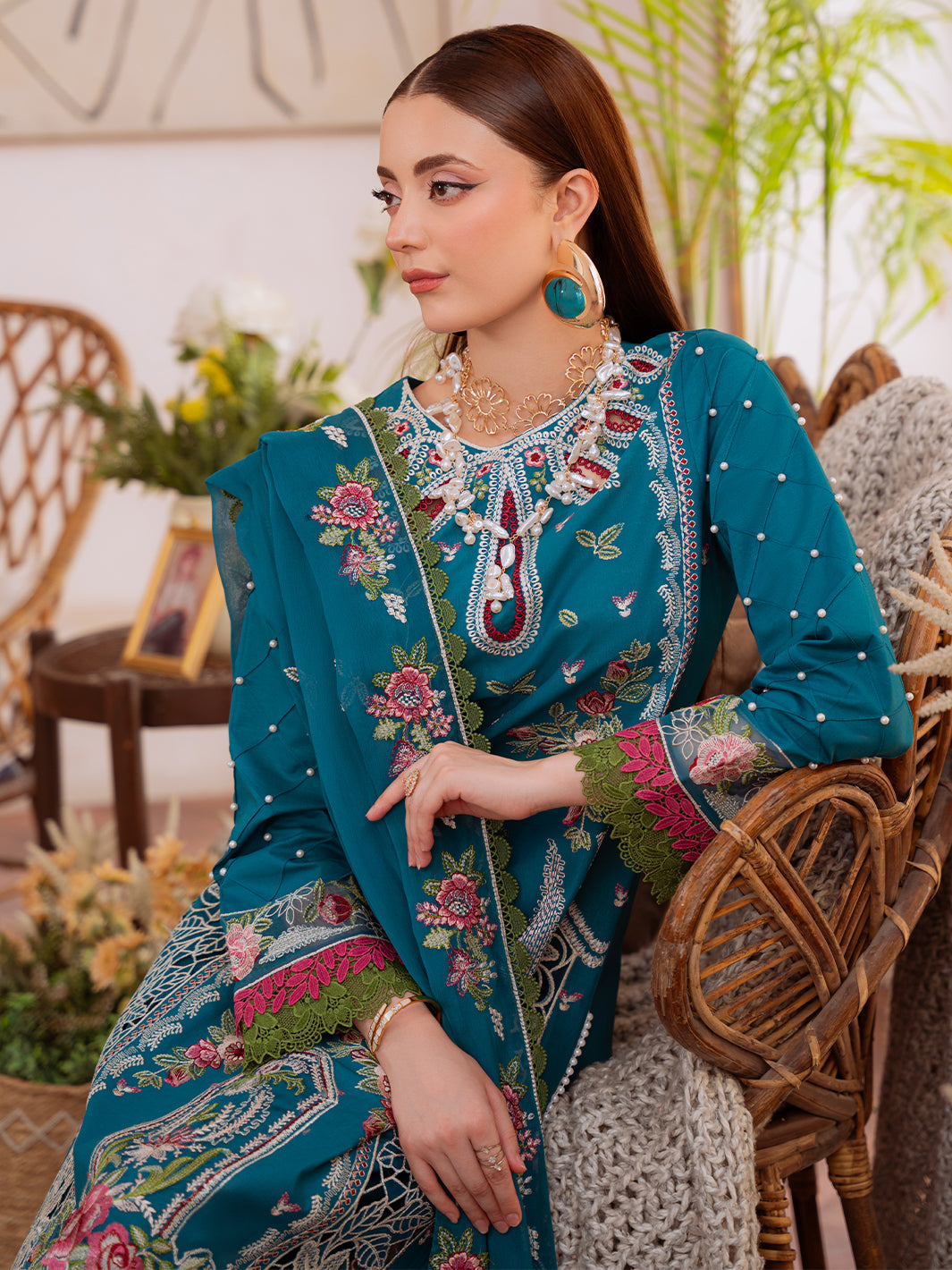 Shanaya Lawn '26 By Mahnur