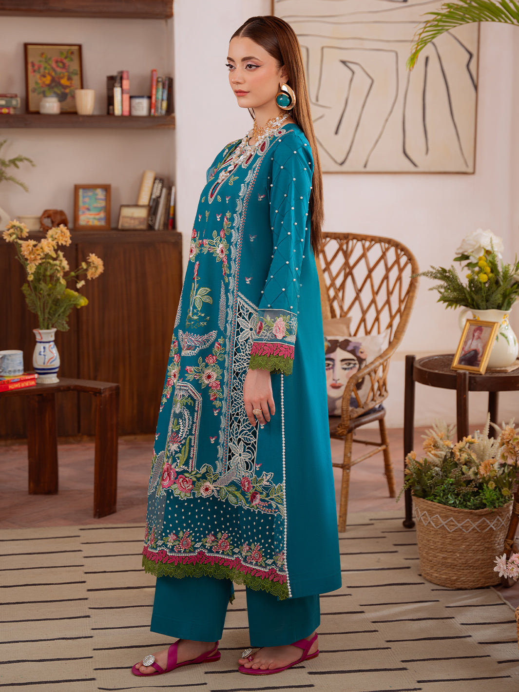 Shanaya Lawn '26 By Mahnur