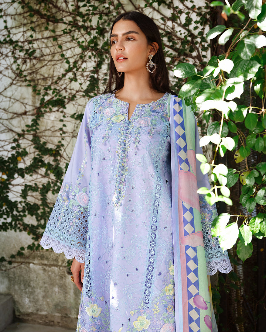 Mushq Amoi | luxury lawn'26