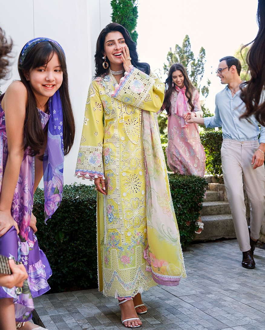 Mushq Amoi | luxury lawn'26