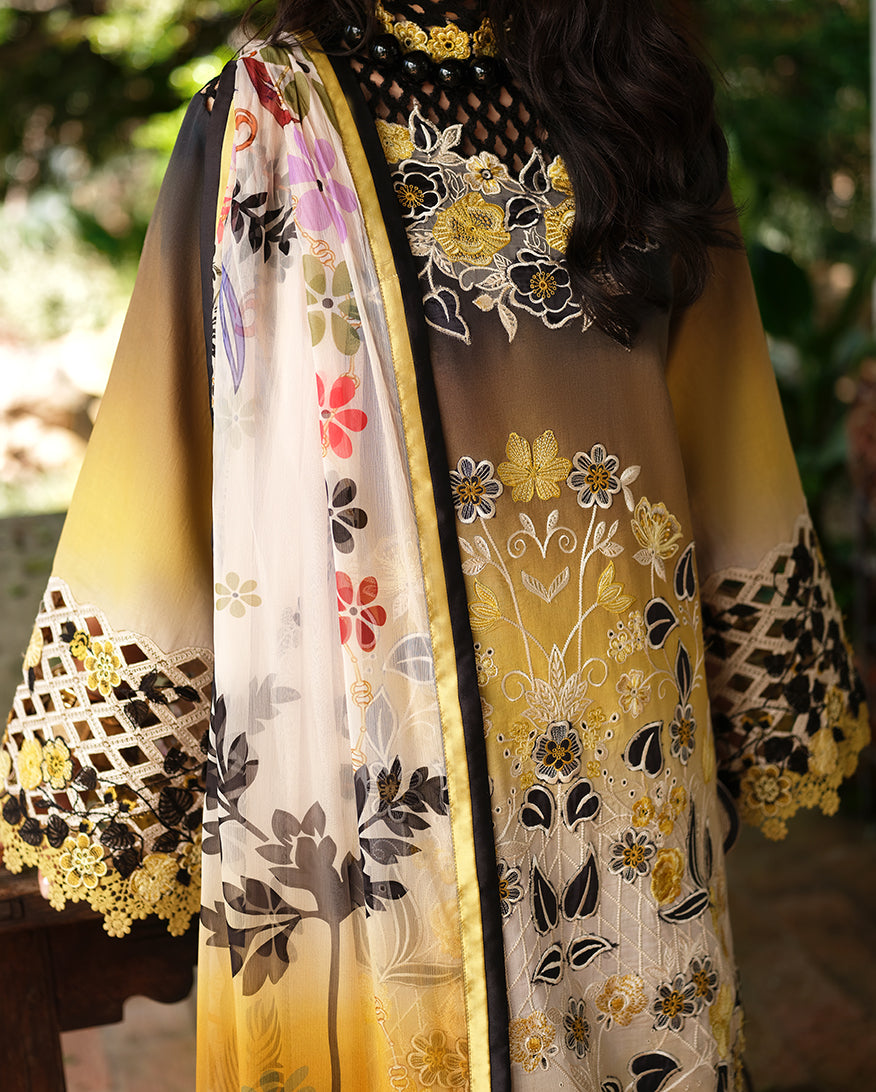 Mushq Amoi | luxury lawn'26