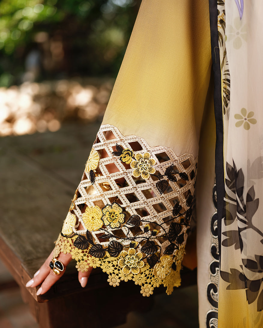 Mushq Amoi | luxury lawn'26