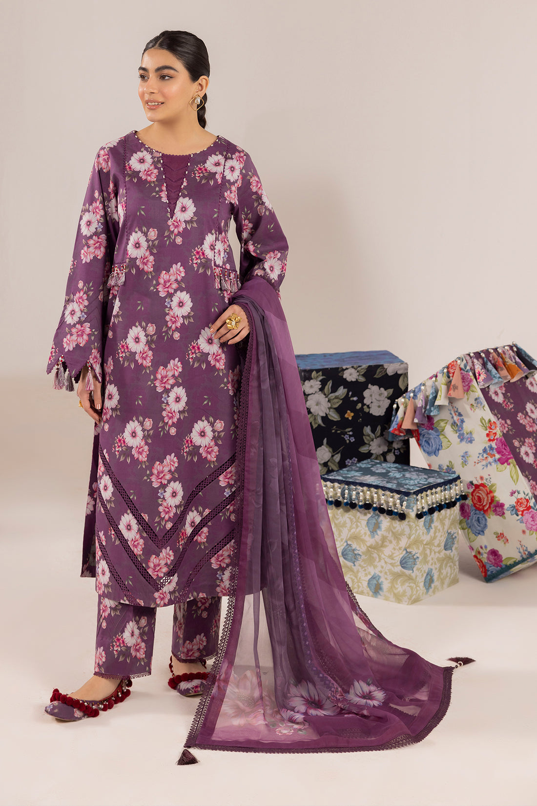 Alizeh Sheen Prints Collection '24 (09)