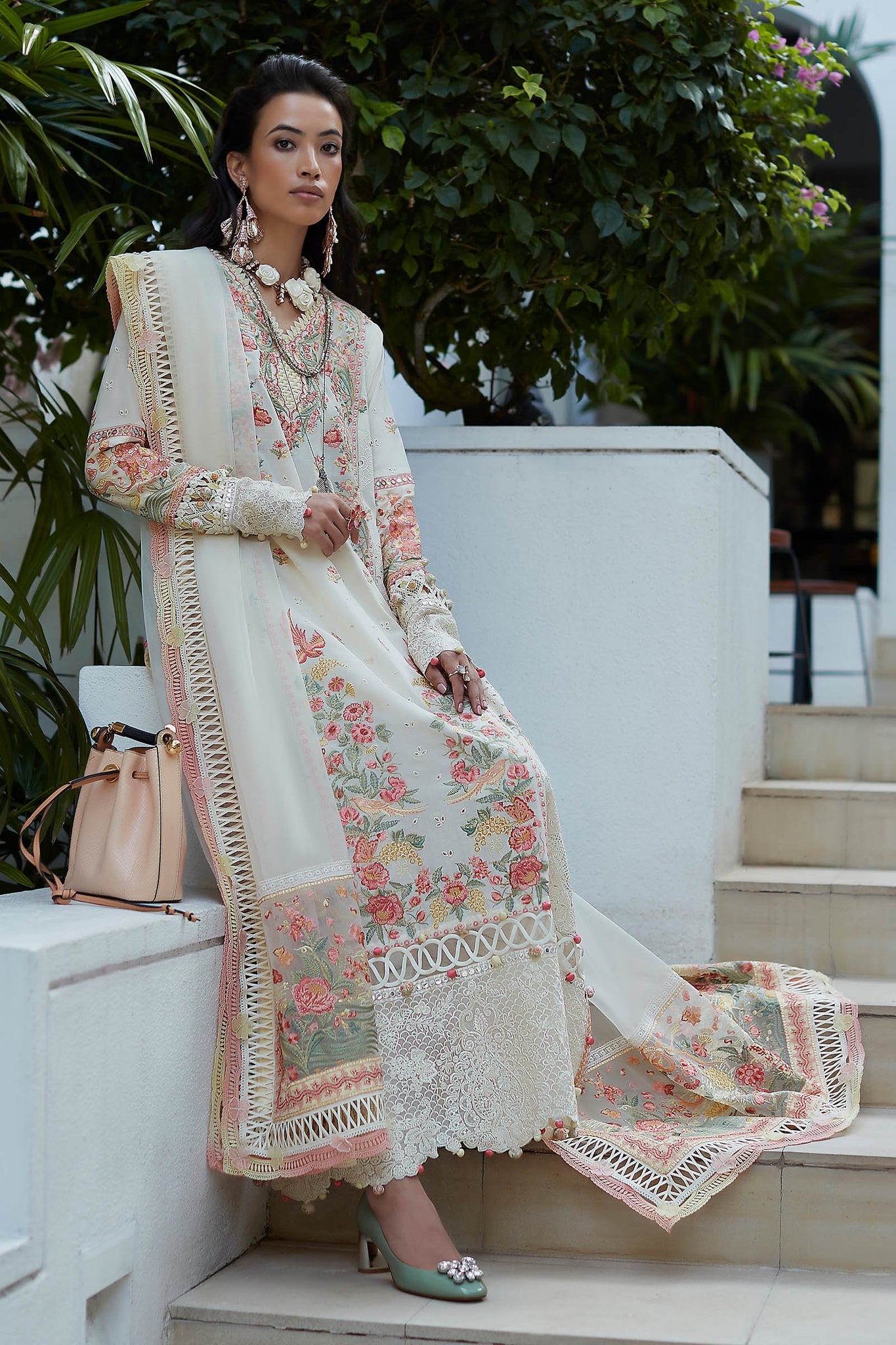 Elan Luxury Lawn