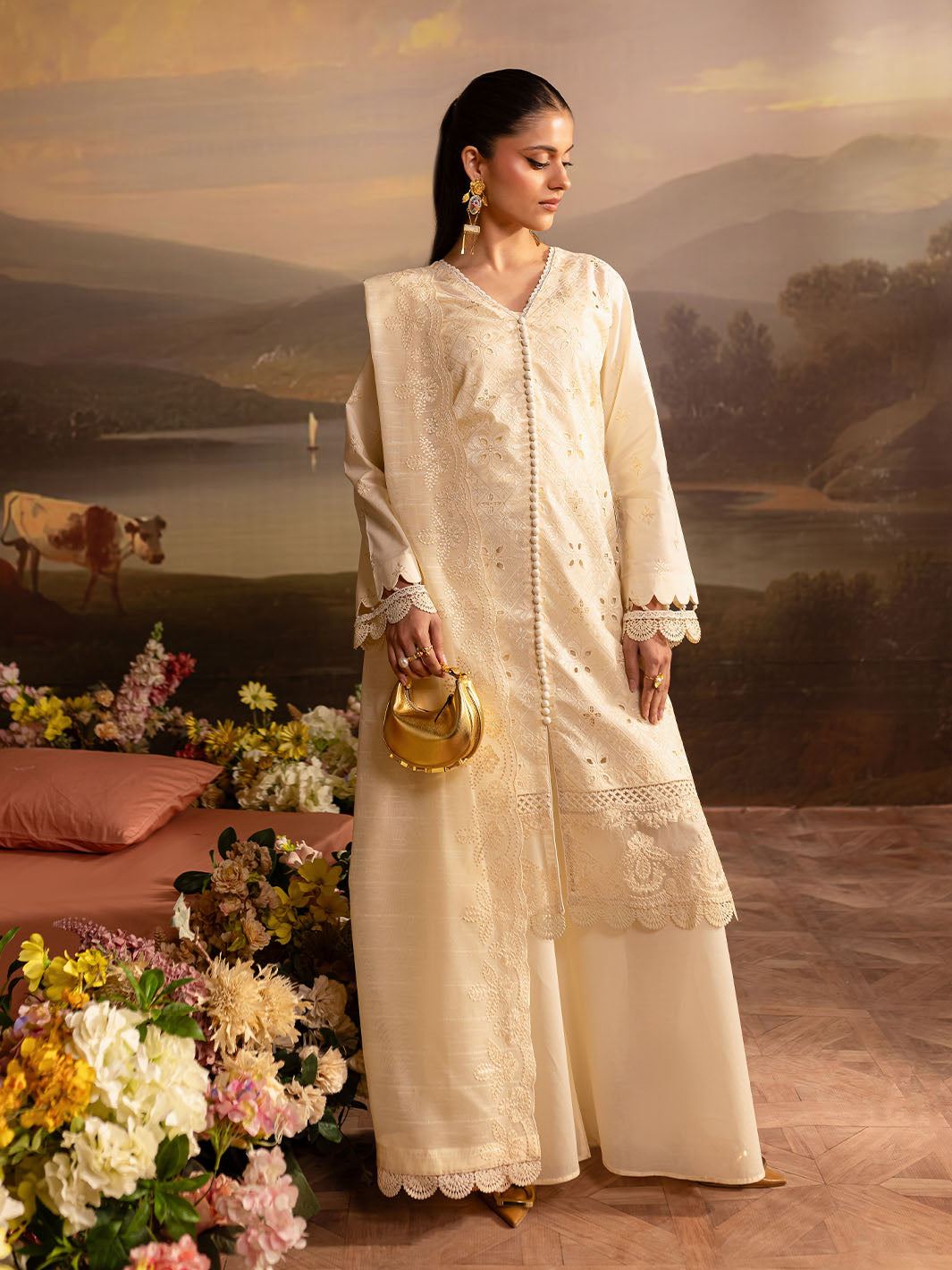 Twilight Luxury Lawn '25 By Mahnur