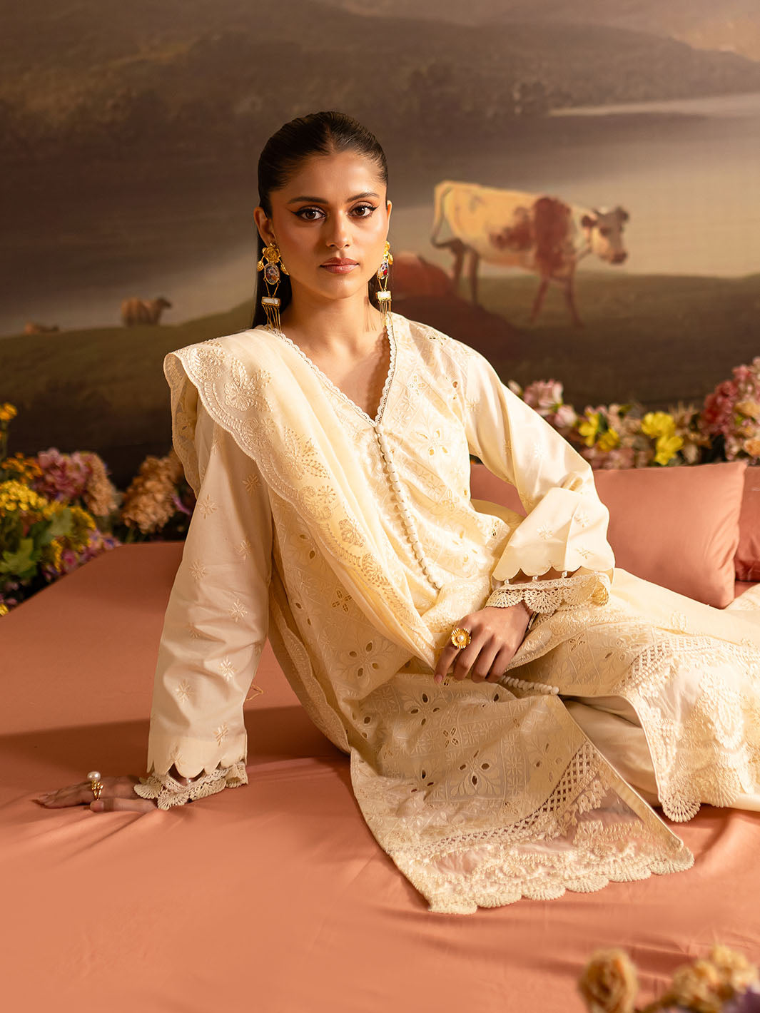 Twilight Luxury Lawn '25 By Mahnur