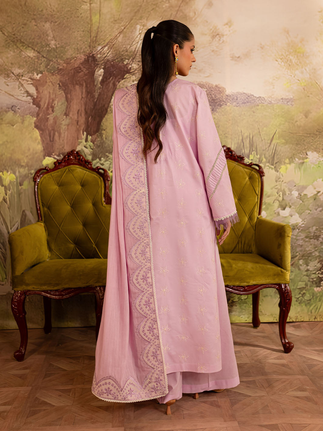 Twilight Luxury Lawn '25 By Mahnur