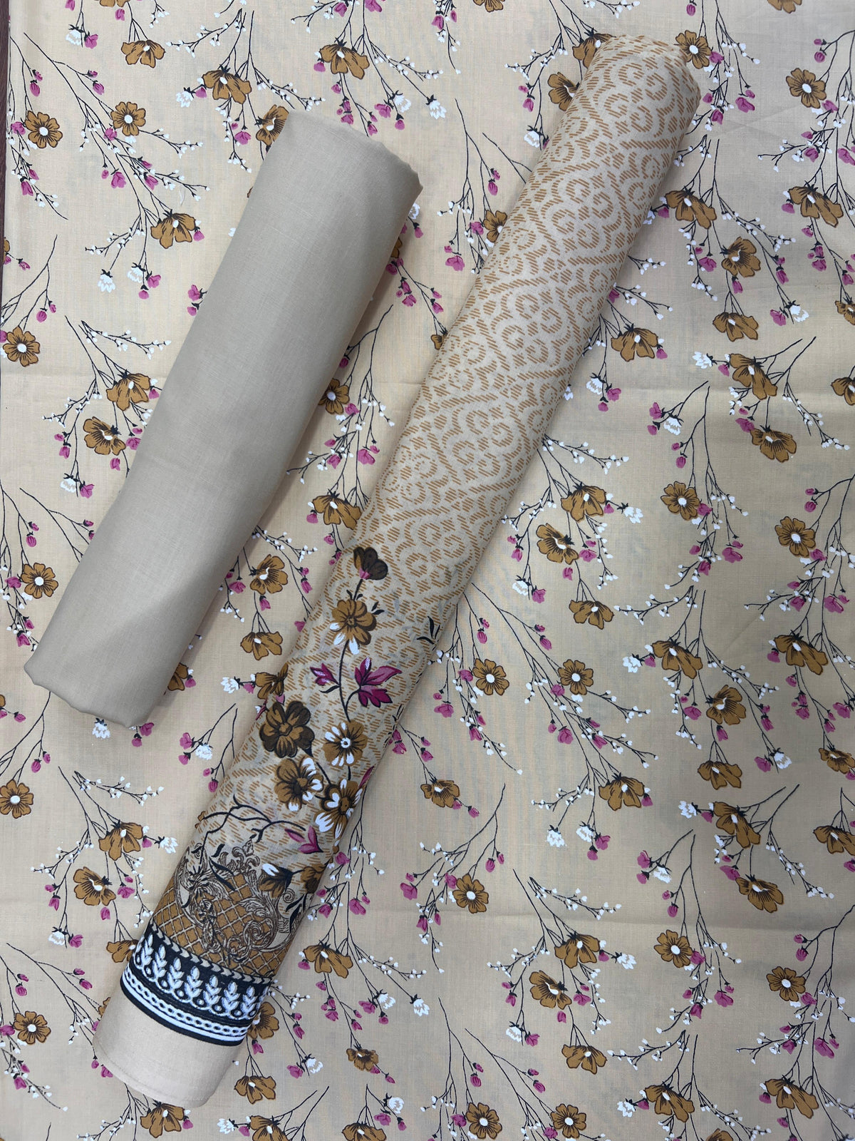 New Komal Prints Wrinkle Free 3 Piece Suit