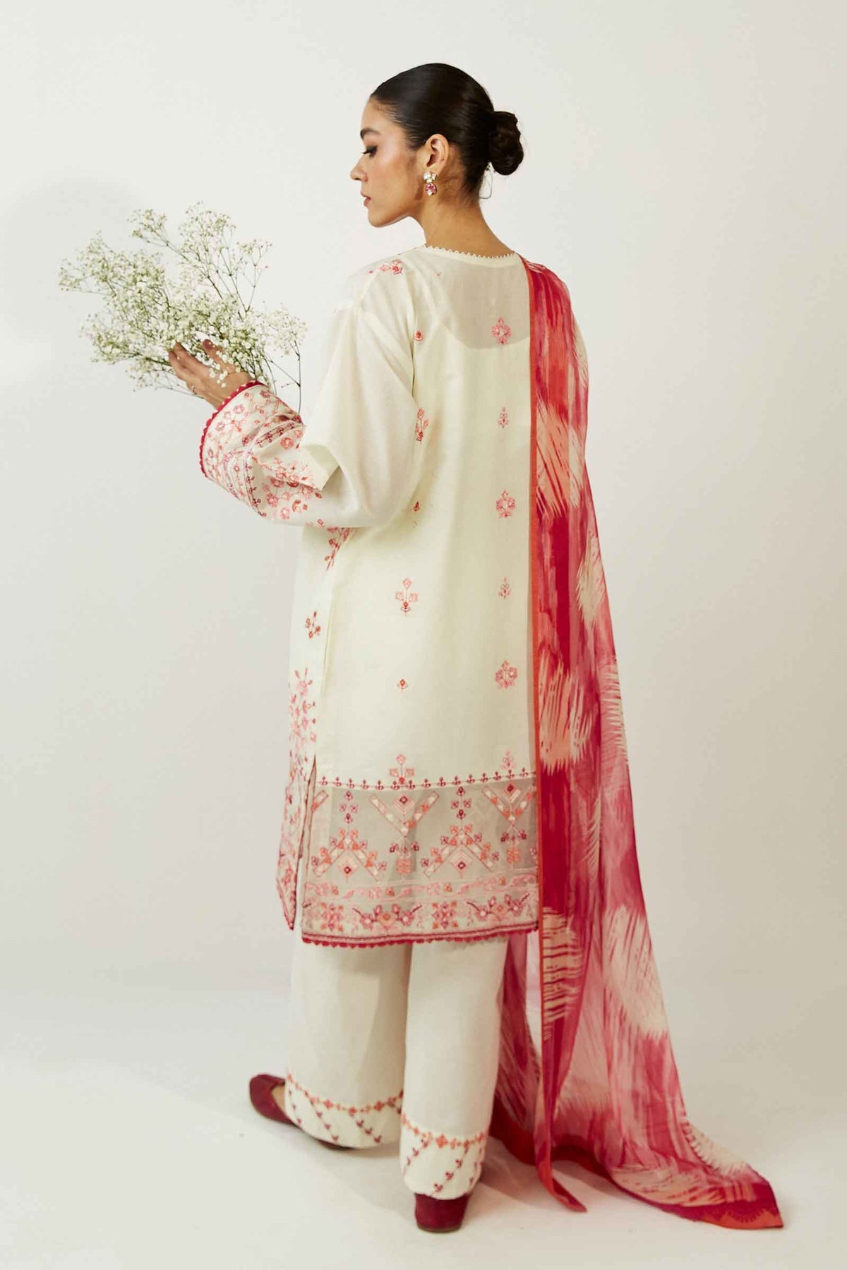 Zara Shahjahan Coco Spring Summer 2