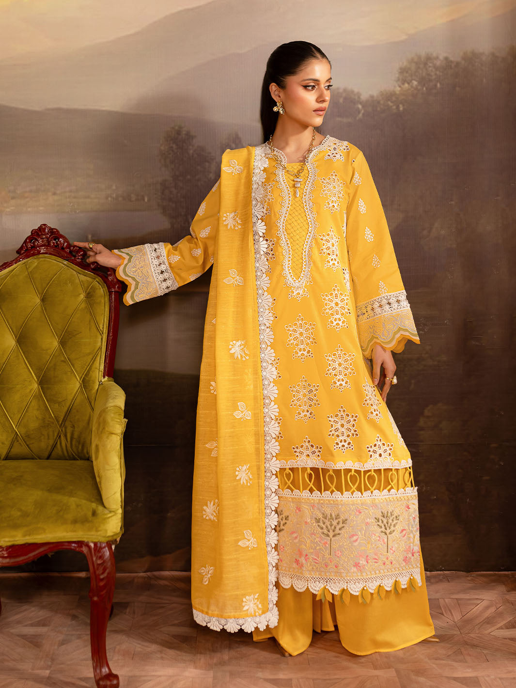 Twilight Luxury Lawn '25 By Mahnur