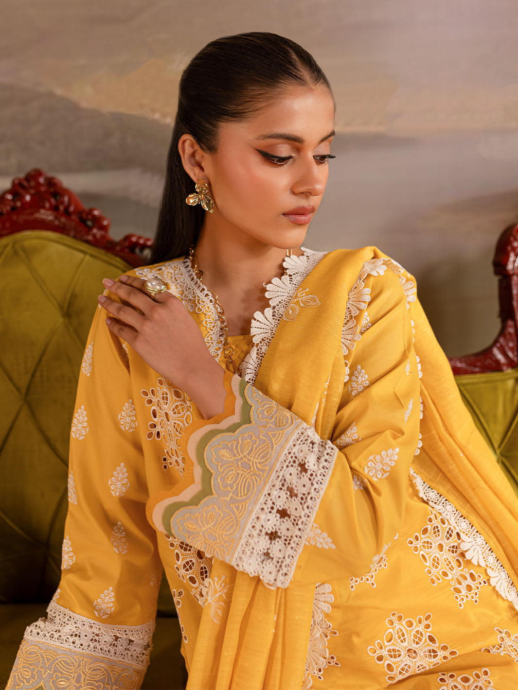 Twilight Luxury Lawn '25 By Mahnur