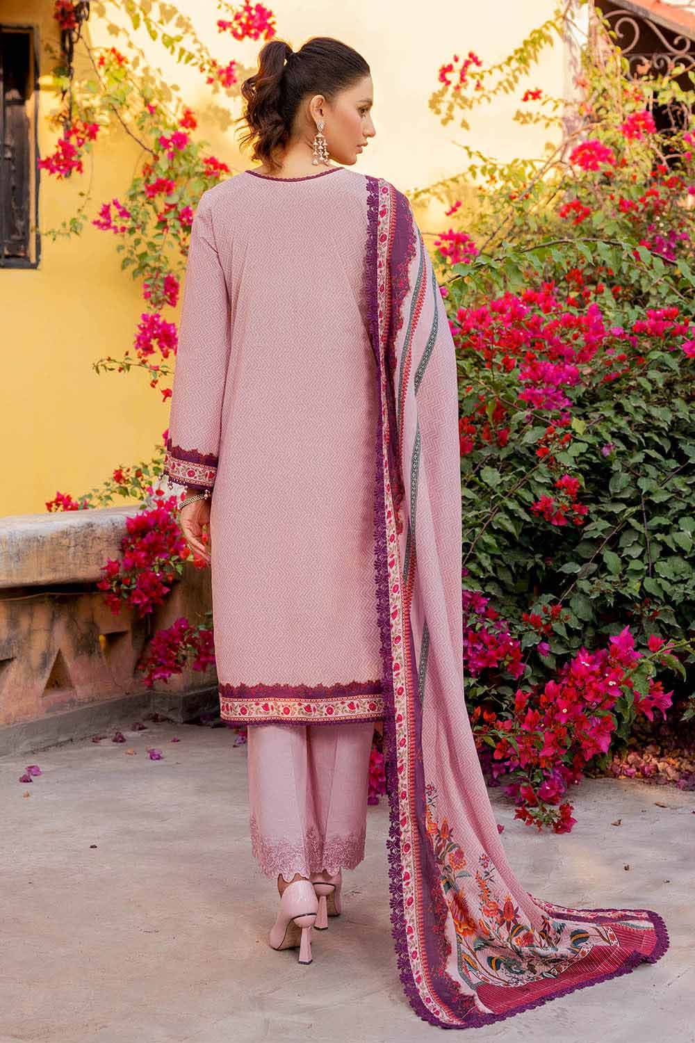 Gul Ahmed Spring Summer Digital Printed Lawn CL-32116