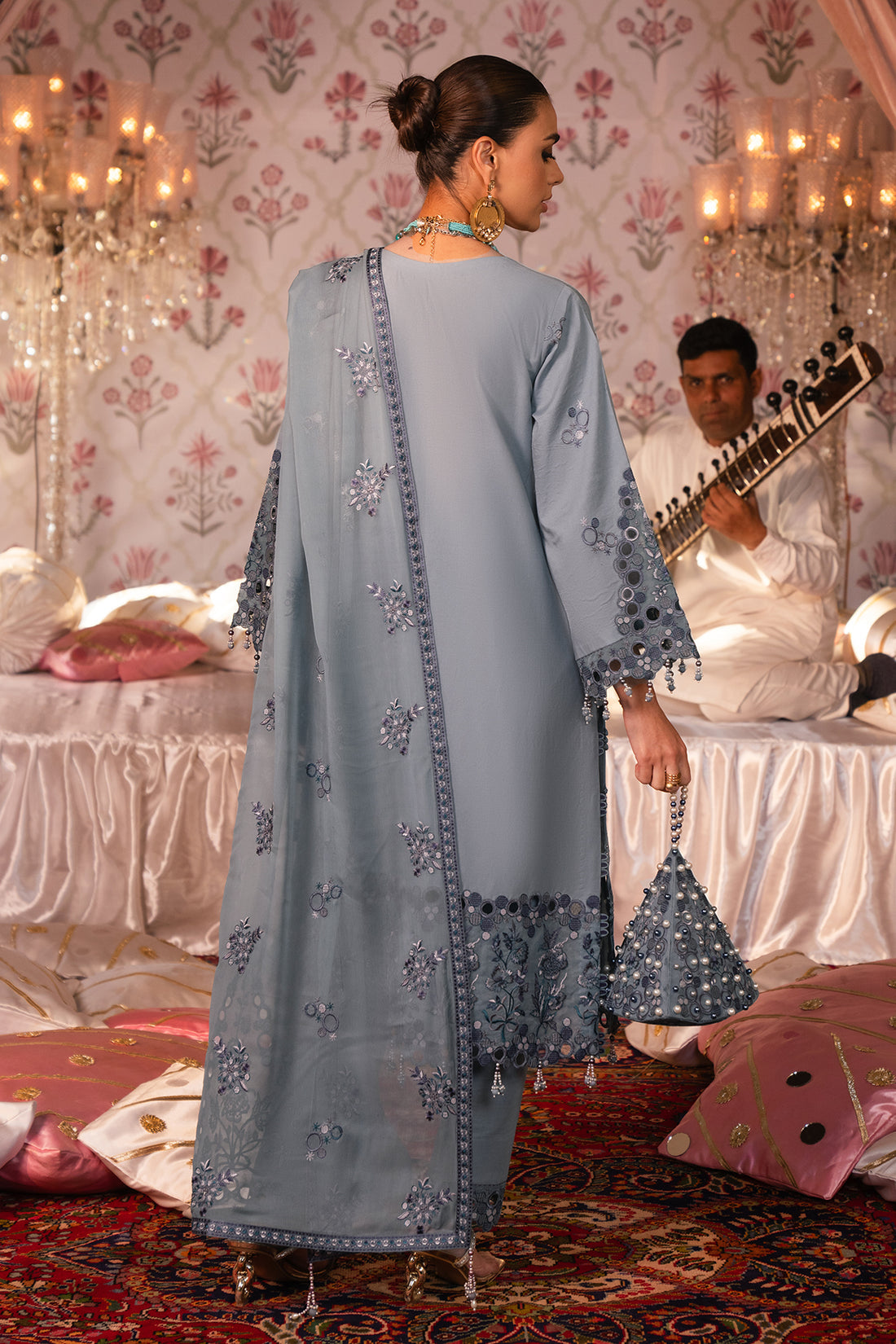 Alizeh Riwayat Luxury Lawn Collection '24 (Sahiba)