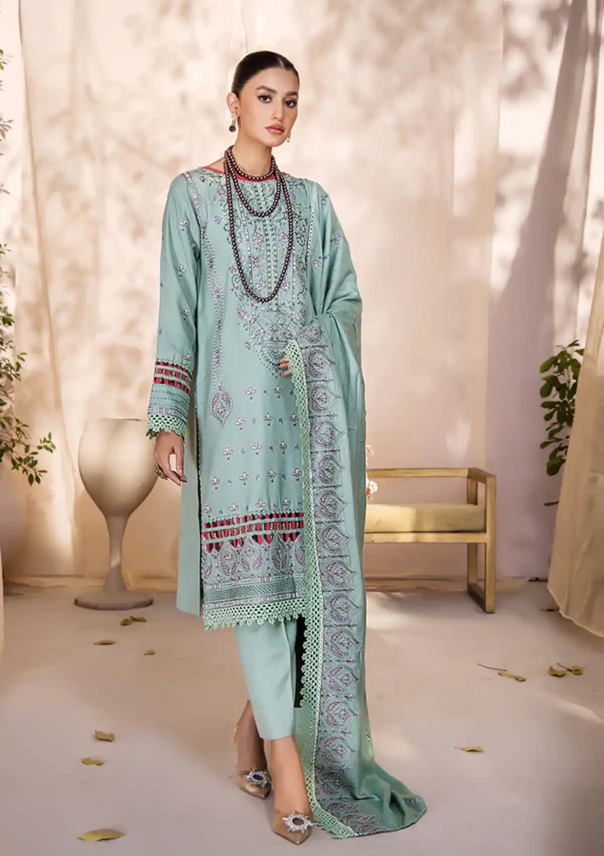 Humdum Jahan-e-Sukhan Embroidered Shawl Collection JS-07