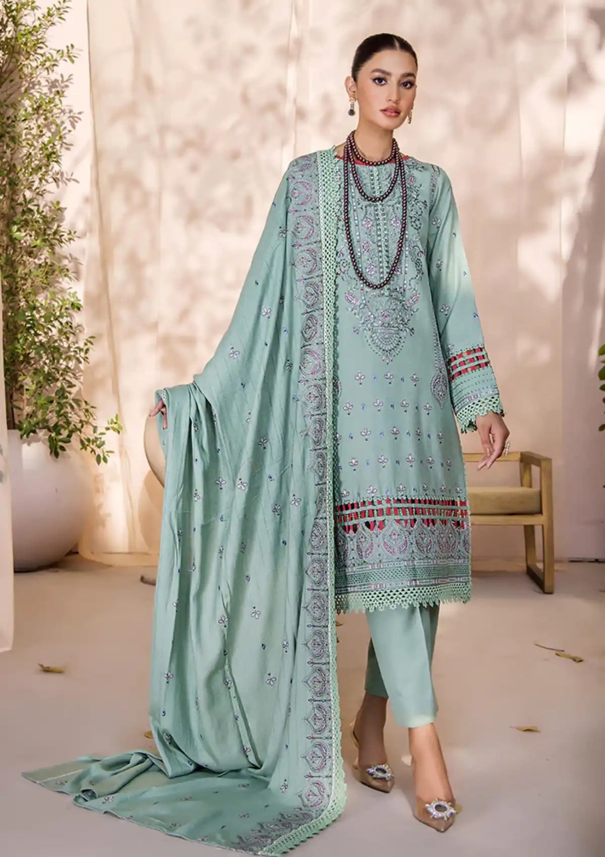 Humdum Jahan-e-Sukhan Embroidered Shawl Collection JS-07