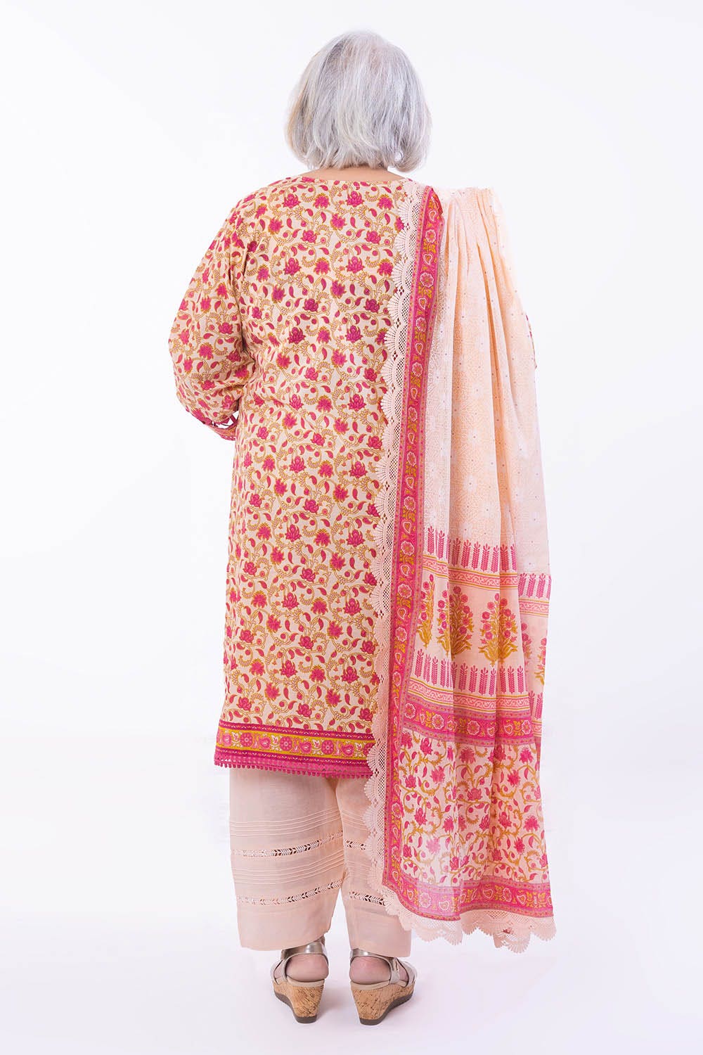Gul Ahmed Lawn Collection
