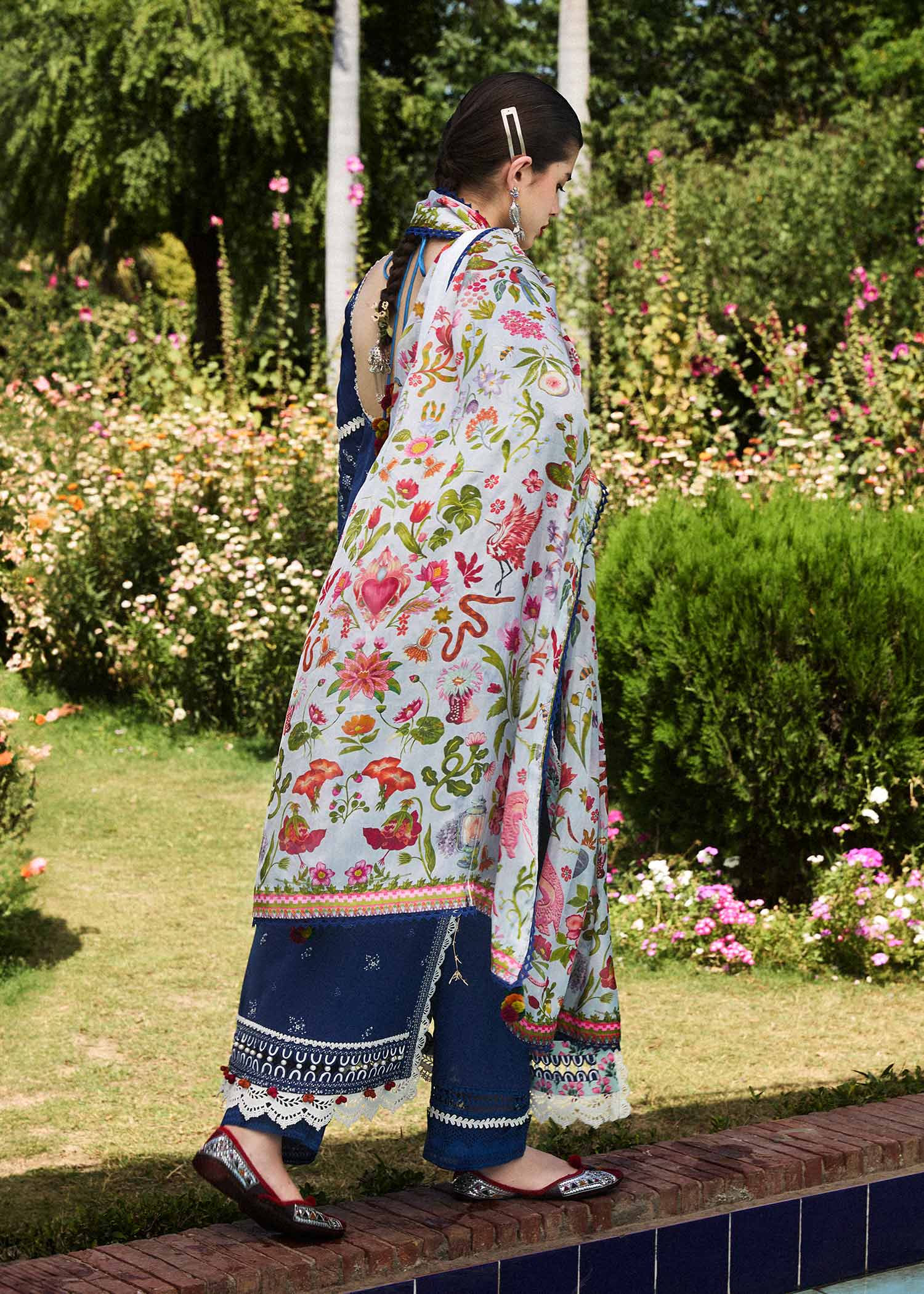 Hussain Rehar Embroidered Prints Lawn Collection 24 (Cyan)