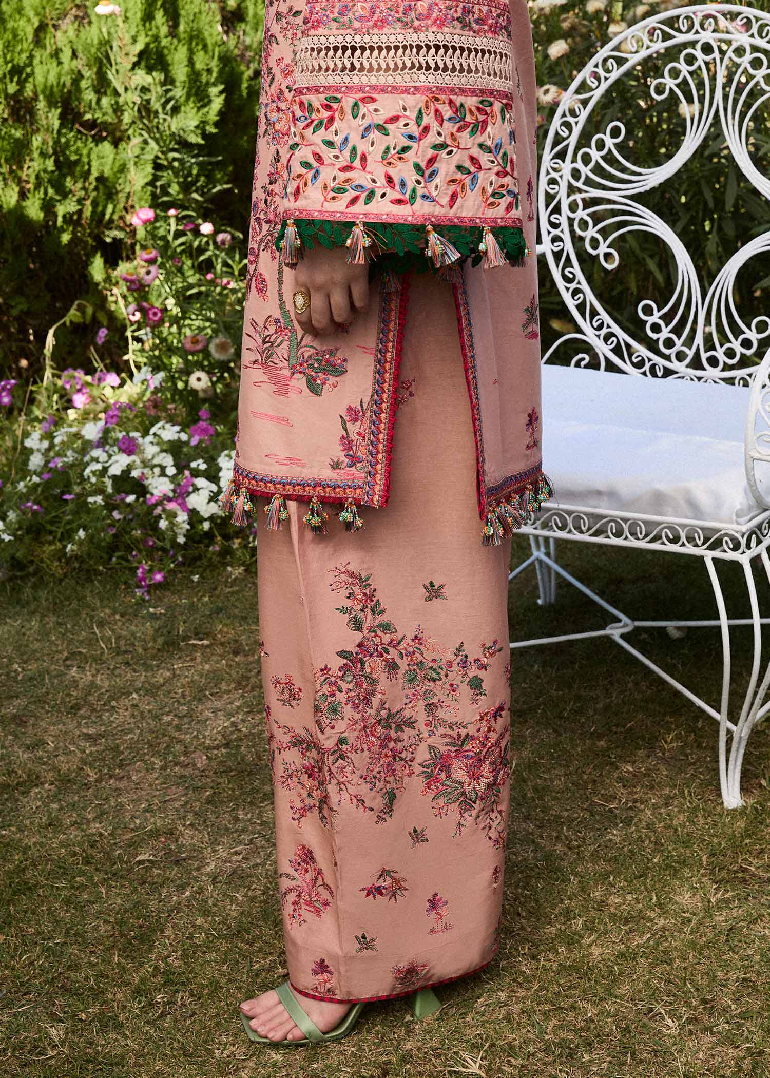 Hussain Rehar Embroidered Prints Lawn Collection 24 (Pune)