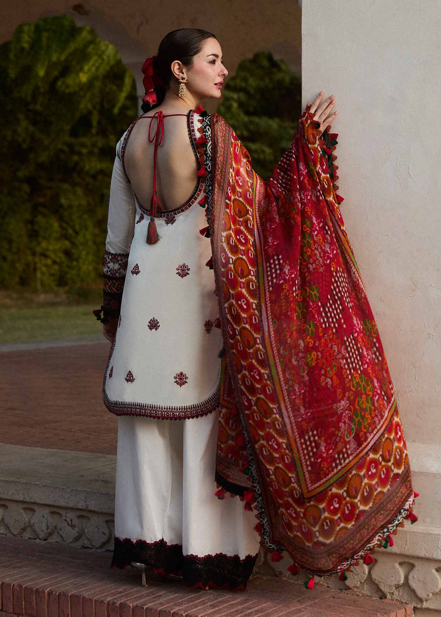 Hussain Rehar Embroidered Prints Lawn Collection 24 (Fawn)