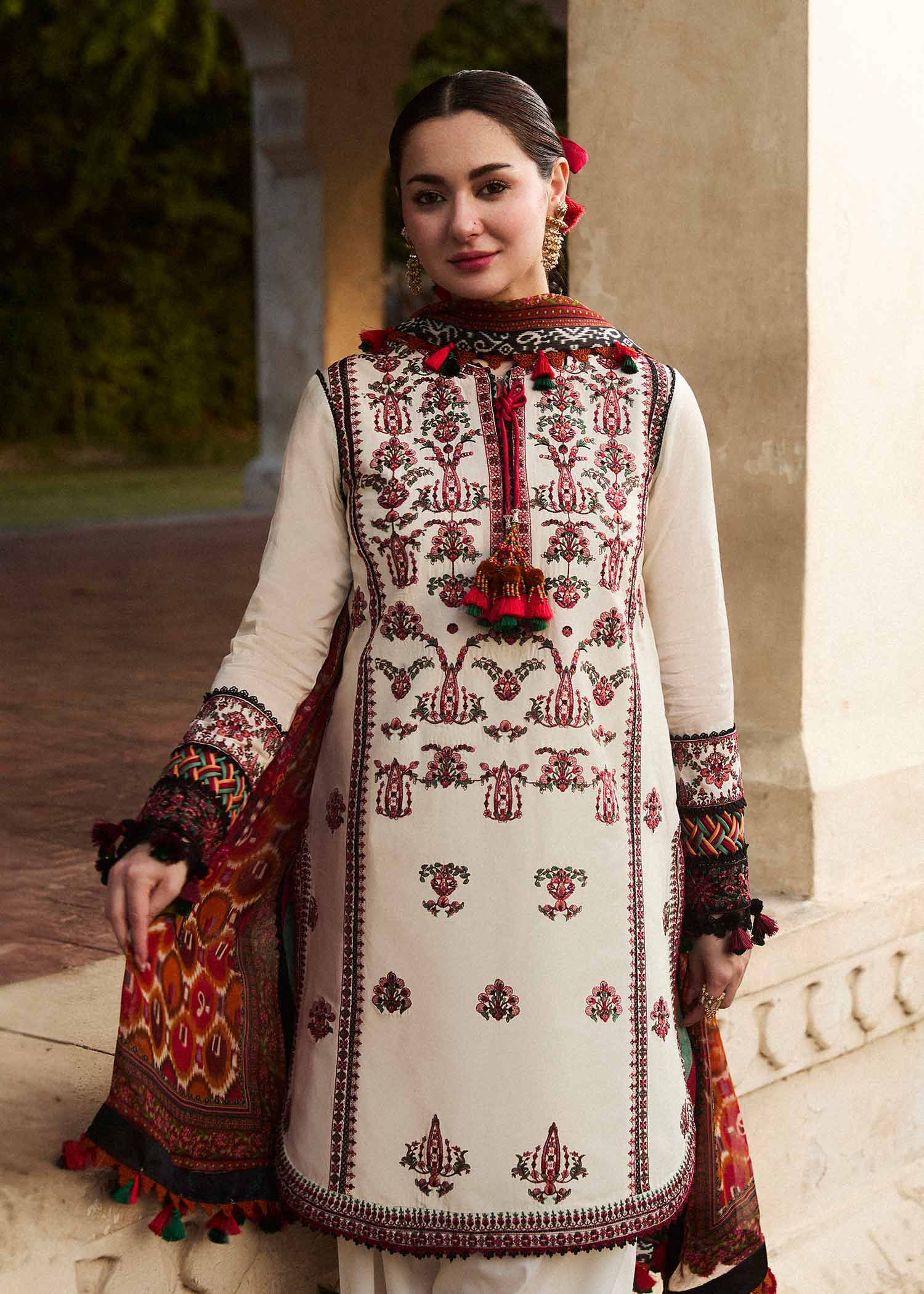 Hussain Rehar Embroidered Prints Lawn Collection 24 (Fawn)