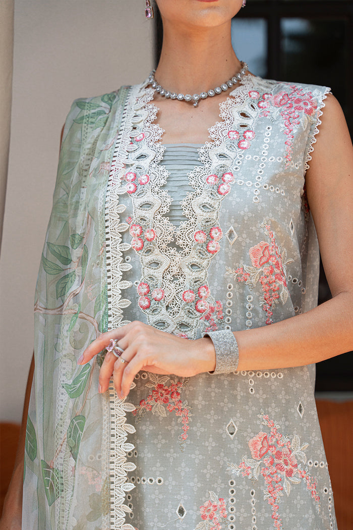 Saira Rizwan Luxury Lawn Collection 24 (11)