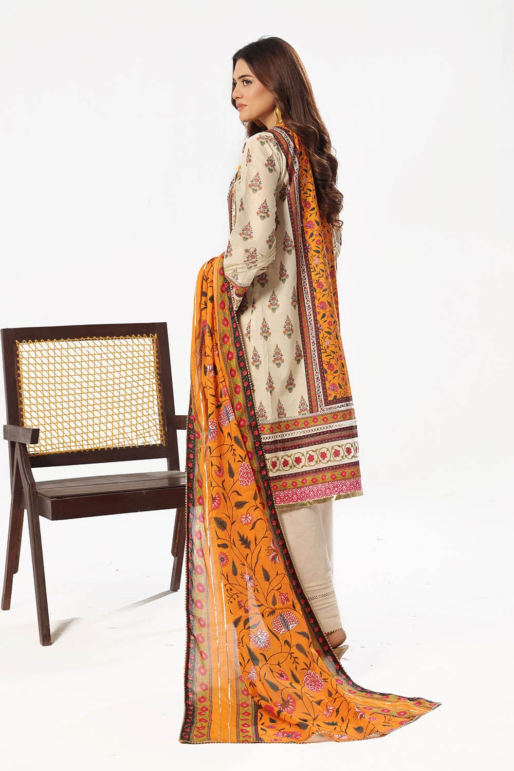 Gul Ahmed Lawn Collection