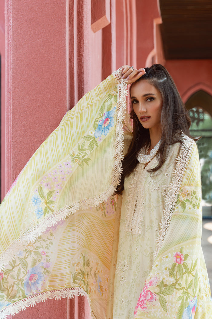 Saira Rizwan Luxury Lawn Collection 24 (05)