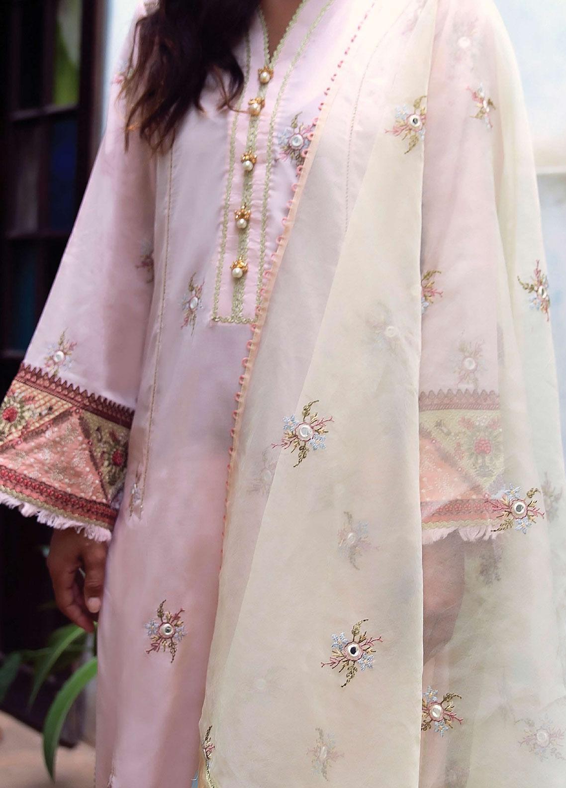 Qalamkar Luxury Lawn